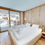 Alphubel Peak Апартаменти Зас-Фе