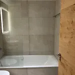 Alphubel Peak 公寓 萨斯费