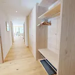 Alphubel Peak Апартаменти Зас-Фе