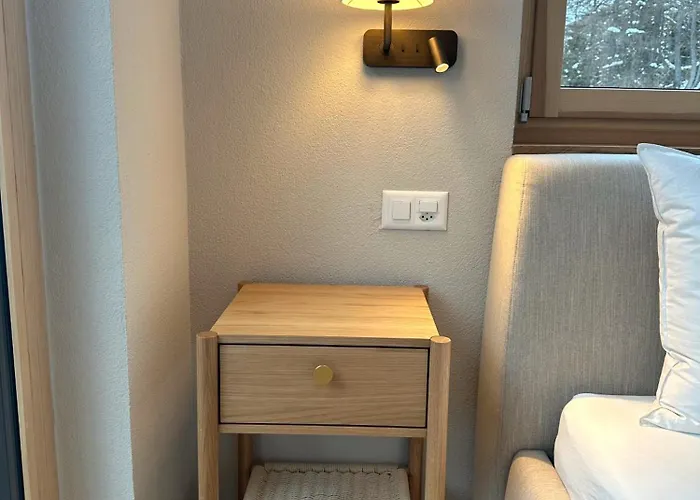 Alphubel Peak Apartment